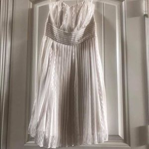 White House Black Market white cocktail dress, Sz4